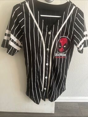Spencer's Black & White Deadpool Pinstripe Jersey Top